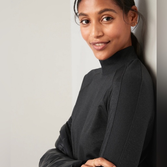 NWT Old Navy Active Cozecore workout top, heathered black, Sz. L - Picture 3 of 10